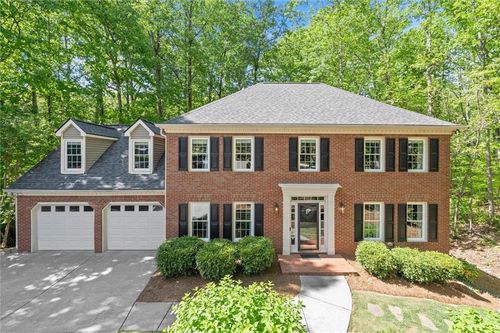 4069 Bittersweet Dr Ne, Roswell, GA, 30075-2642 | Card Image