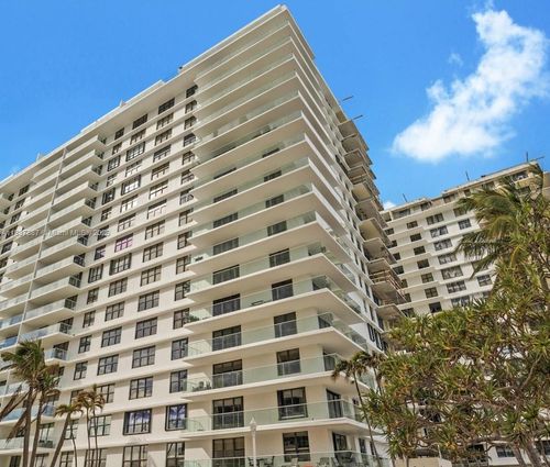 14t-9801 Collins Ave, Bal Harbour, FL, 33154-1815 | Card Image