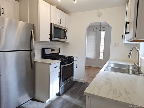 1543 Willow St, Denver, CO, 80220-2209 | Card Image