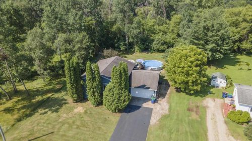 N2885 Sabine Court, Farmington, WI, 54981 | Card Image
