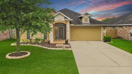 1211 Quarterhorse Dr, Alvin, TX, 77511-1784 | Card Image