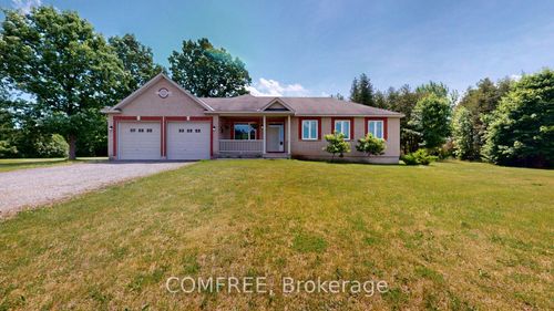 6959 Viola St, North Gower, ON, K0A2T0 | Card Image