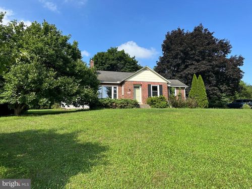 4599 Carlisle Rd, GARDNERS, PA, 17324-9091 | Card Image