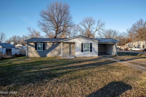 406 E 14th St, Lamar, MO, 64759-1923 | Card Image