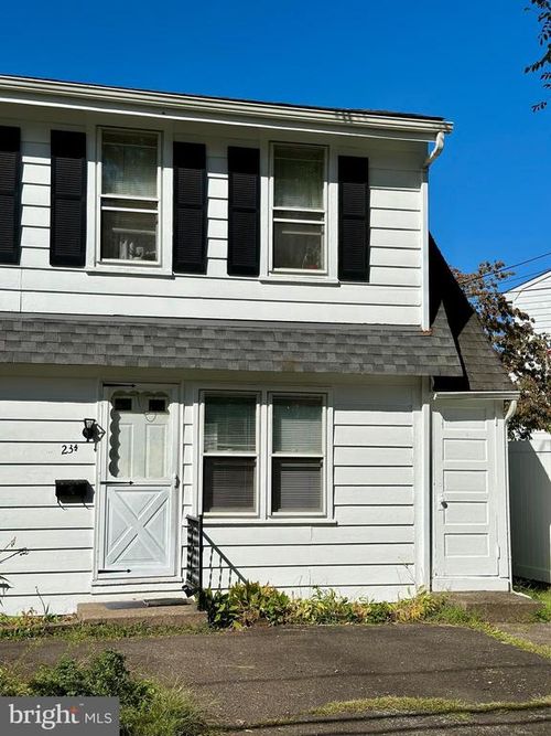 1f-23 Vincent Ave, Hamilton, NJ, 08619-2414 | Card Image