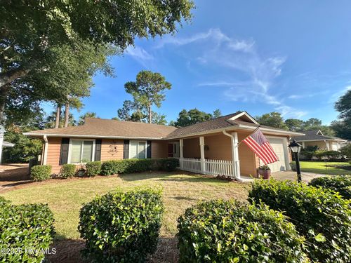 515 Fairway Dr W, Sunset Beach, NC, 28468-5303 | Card Image