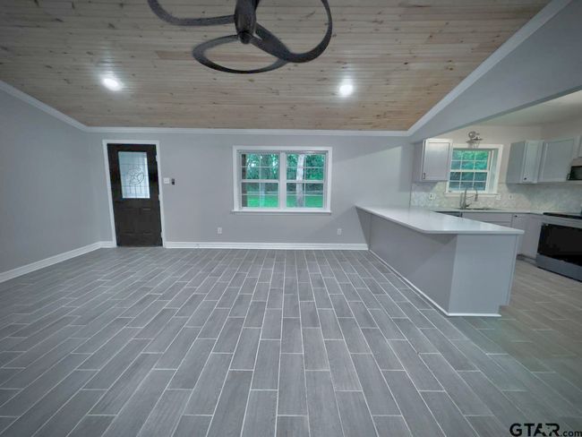 18003 Lookout Lake Cir, House other with 3 bedrooms, 2 bathrooms and null parking in Flint TX | Image 29
