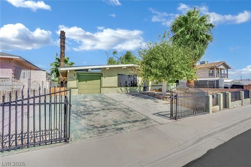500 Recco Ave, North Las Vegas, NV, 89030-4087 | Card Image
