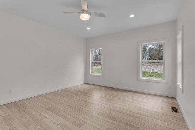 235 Steves Scenic Dr, House other with 3 bedrooms, 3 bathrooms and null parking in Horton MI | Image 54
