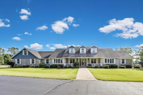 16065 84th Street, Bristol, WI, 53104 | Card Image