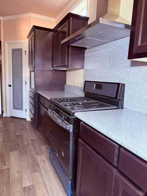 201 Sacramento St, Suisun City, CA, 94585-2448 | Card Image