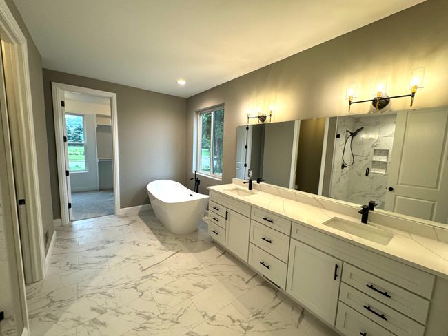 Lot 51 Rosemarie Run, House other with 4 bedrooms, 4 bathrooms and null parking in Brighton MI | Image 7