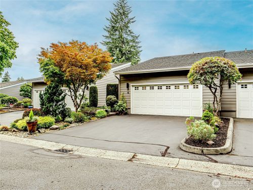4-15000 Village Green Drive, Mill Creek, WA, 98012 | Card Image