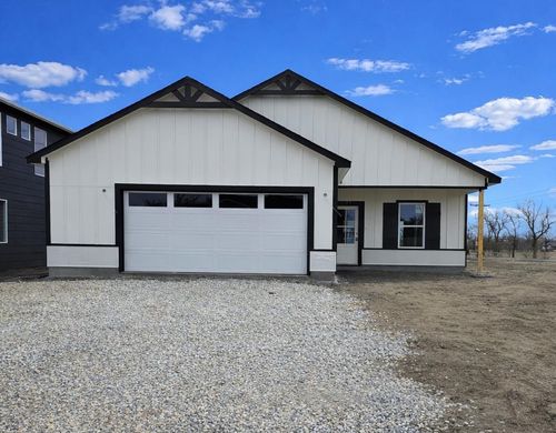 3160 E Highridge St, Park City, KS, 67219-4582 | Card Image