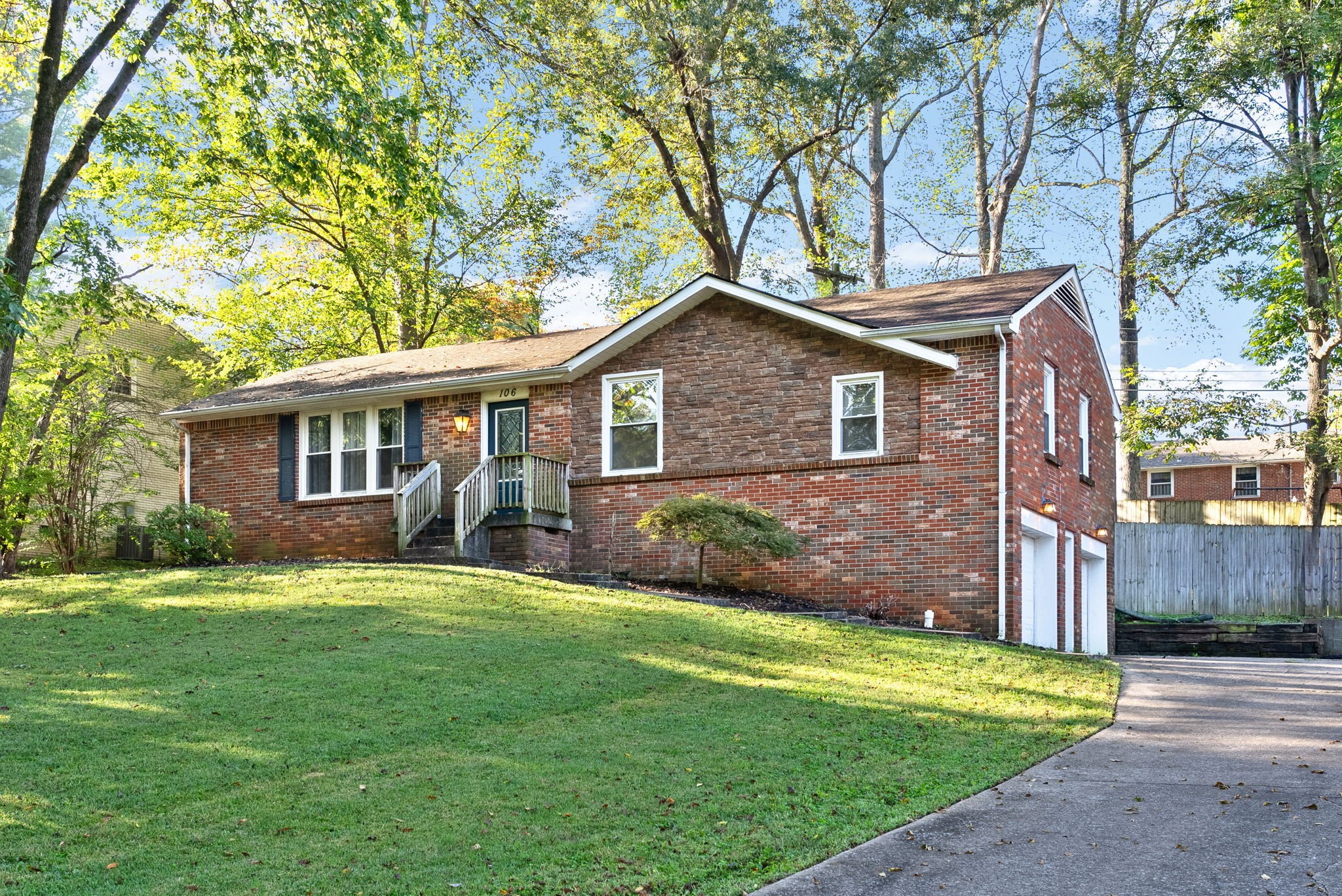 Nottingham Pl, Clarksville, TN 37042