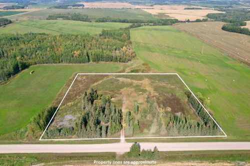 9122 Township Road 574, Rural Lac Ste. Anne County, AB, T0E1N0 | Card Image