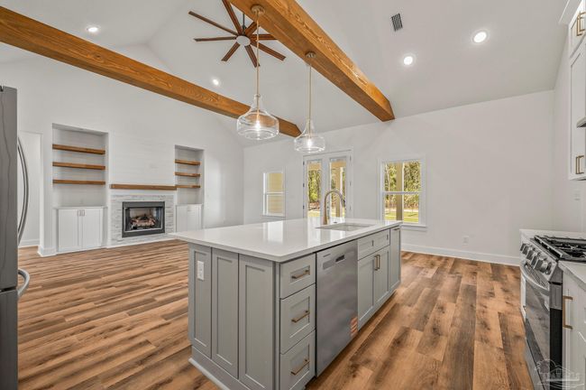 4172 N Cambridge Way, House other with 4 bedrooms, 2 bathrooms and 2 parking in Pace FL | Image 15