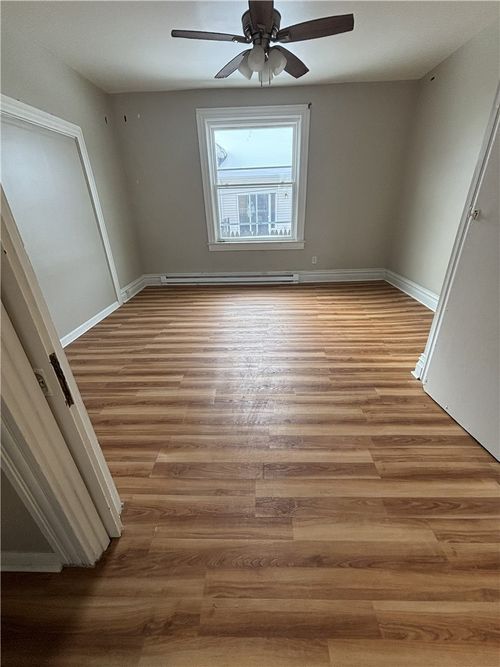 1-605 E 9th Ave, Tarentum, PA, 15084-1664 | Card Image