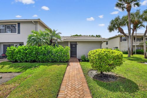 apt-d-32 Stratford Ln W, Boynton Beach, FL, 33436-6333 | Card Image