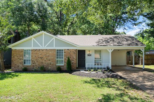 8615 Bridgewood Dr, Southaven, MS, 38671-3303 | Card Image