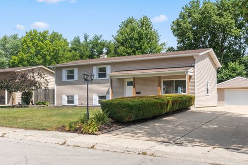 22 Marnel Rd, Montgomery, IL, 60538-2015 | Card Image