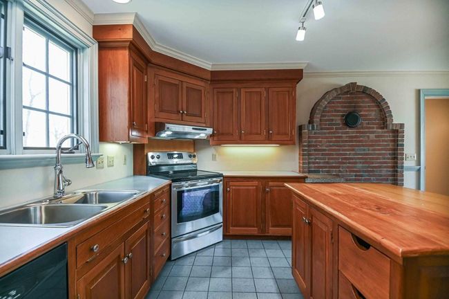 4 Hemming Way, House other with 4 bedrooms, 3 bathrooms and null parking in York ME | Image 8