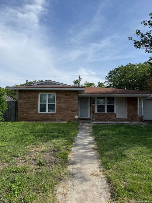 a-462 Trudell Dr, San Antonio, TX, 78213-2861 | Card Image