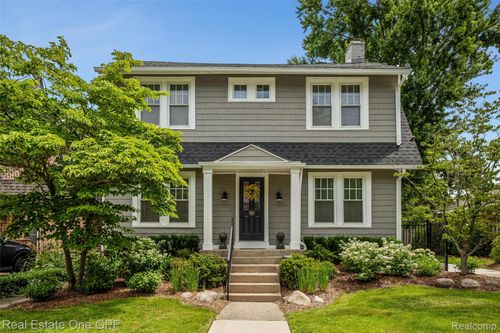 760 Loraine St, Grosse Pointe, MI, 48230-1236 | Card Image