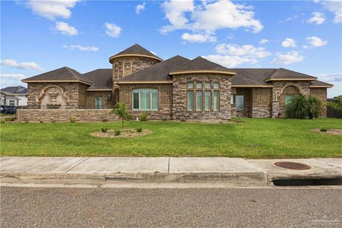 315 N 17th St, Hidalgo, TX, 78557-3904 | Card Image