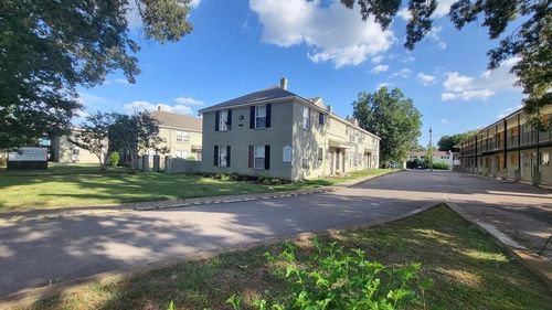 3439 Southern Ave, Memphis, TN, 38111-4345 | Card Image