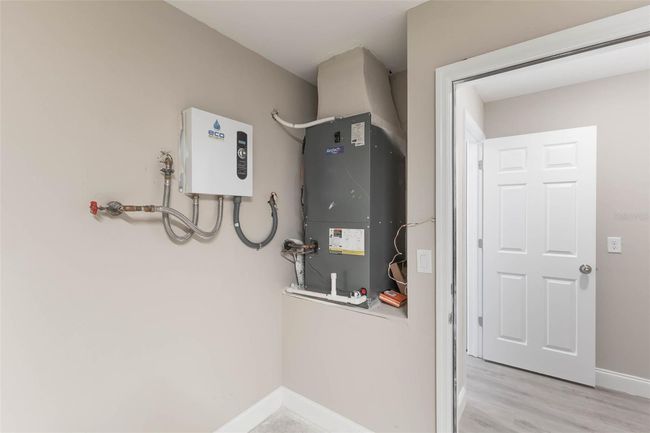 1022 Blue Horizon Dr, House other with 3 bedrooms, 2 bathrooms and null parking in DELTONA FL | Image 12