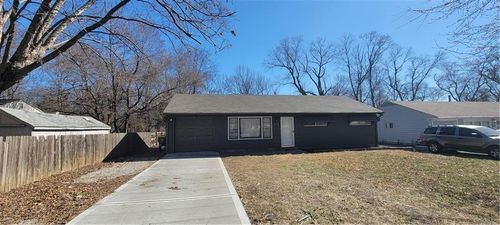 11115 Winchester Ave, Kansas City, MO, 64134-3368 | Card Image