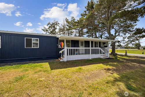 700 S Rain Street Ne, Ocean Shores, WA, 98569 | Card Image