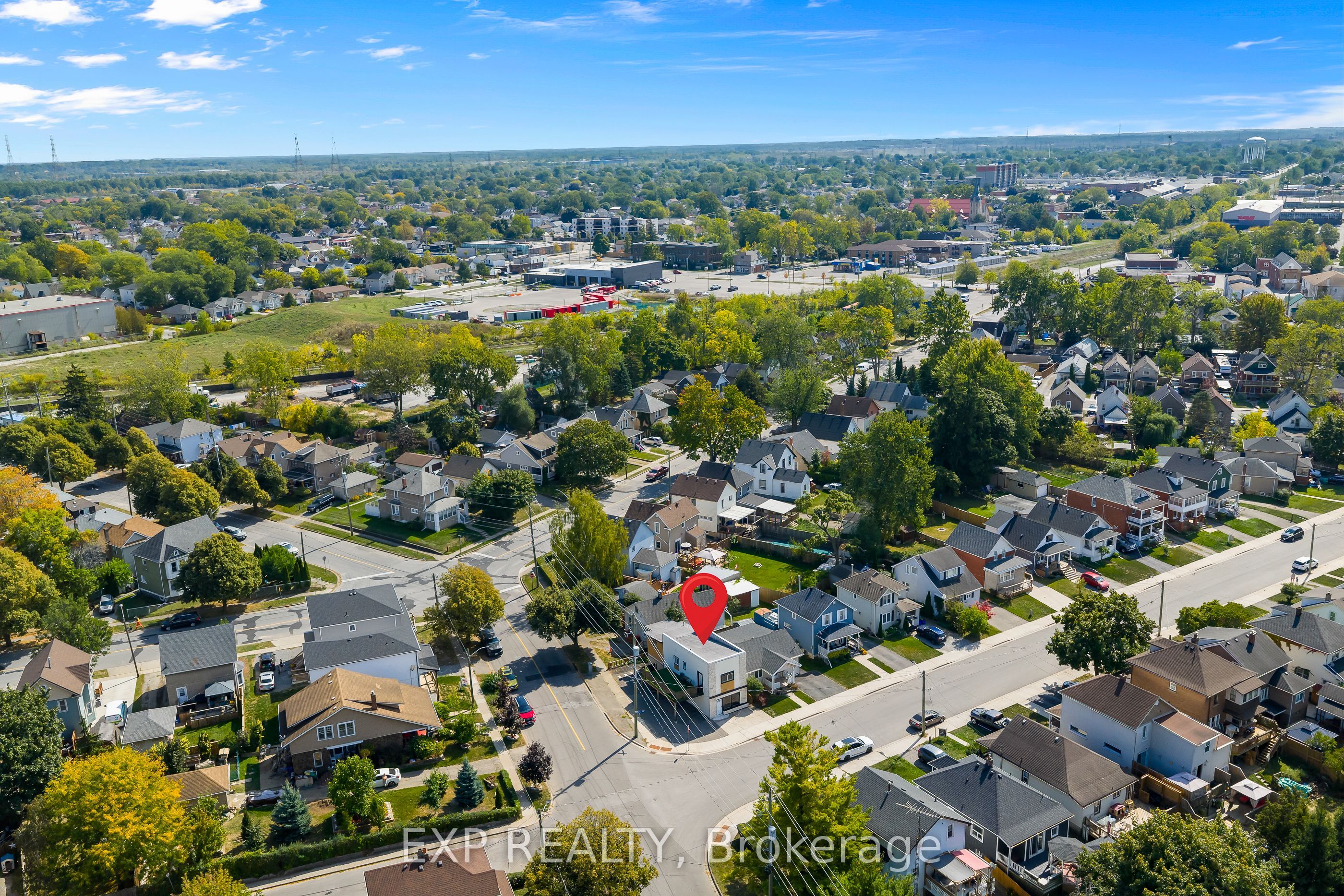 Residential in Welland 5