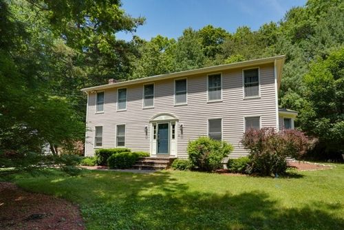 16 Beaverbrook Road, Norfolk, MA, 02056 | Card Image