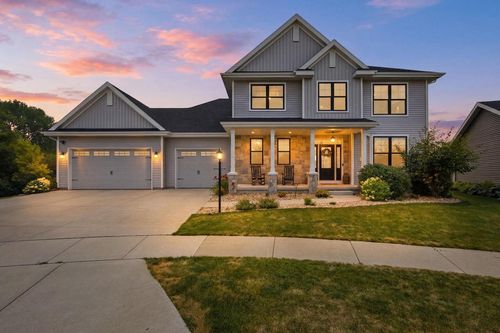 2331 Butterfly Circle, Sun Prairie, WI, 53590 | Card Image