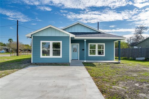 2502 Lynch Street, Corpus Christi, TX, 78404 | Card Image