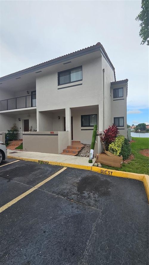 110l-13404 Sw 62nd St, Miami, FL, 33183 | Card Image