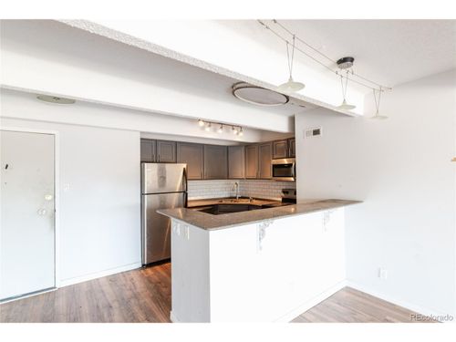 520-8060 E Girard Ave, Denver, CO, 80231-4411 | Card Image