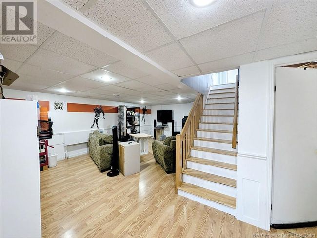 7701 Rue Du Havre, House other with 5 bedrooms, 2 bathrooms and null parking in Bas Caraquet NB | Image 8