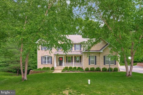 141 Lorins Dr, HUNTINGTOWN, MD, 20639-2915 | Card Image