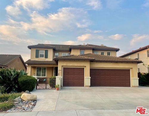 3280 Canyon View Dr, Oceanside, CA, 92058-7482 | Card Image