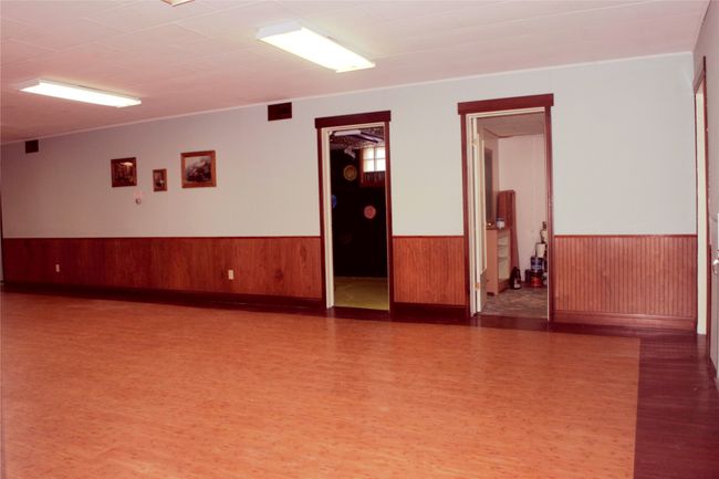 Common area. | Image 17