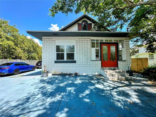3105 W Spruce St, TAMPA, FL, 33607-4248 | Card Image