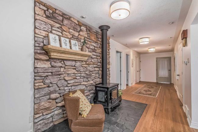 2820 Morley Trail Nw, House other with 7 bedrooms, 5 bathrooms and 5 parking in Calgary AB | Image 10