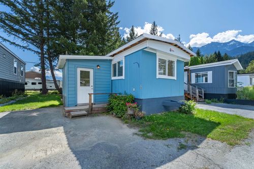 1-7370 Highway 99, Pemberton, BC, V0N2L1 | Card Image