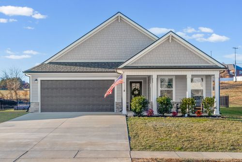 333 Frontier Dr, Clarksville, TN, 37043-2301 | Card Image