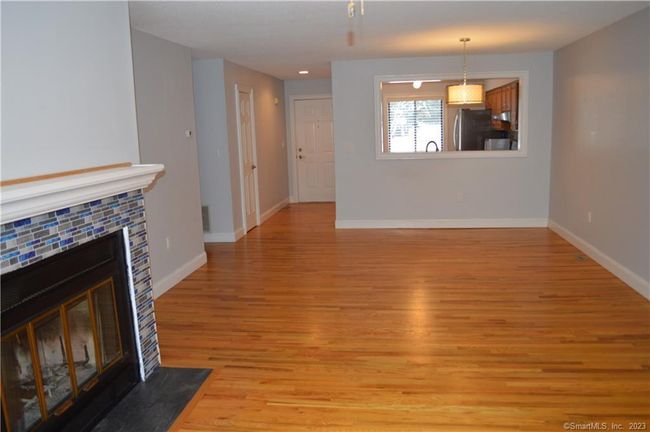 2 - 2 Westview Ct, Condo with 2 bedrooms, 3 bathrooms and null parking in Avon CT | Image 5