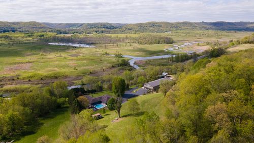 5000 County 21, La Crescent, MN, 55947-8750 | Card Image