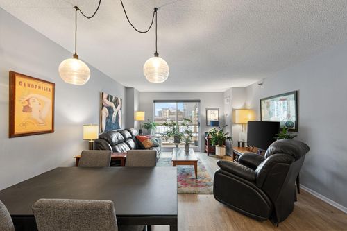 unit-816-401 S 1st St, Minneapolis, MN, 55401-2566 | Card Image